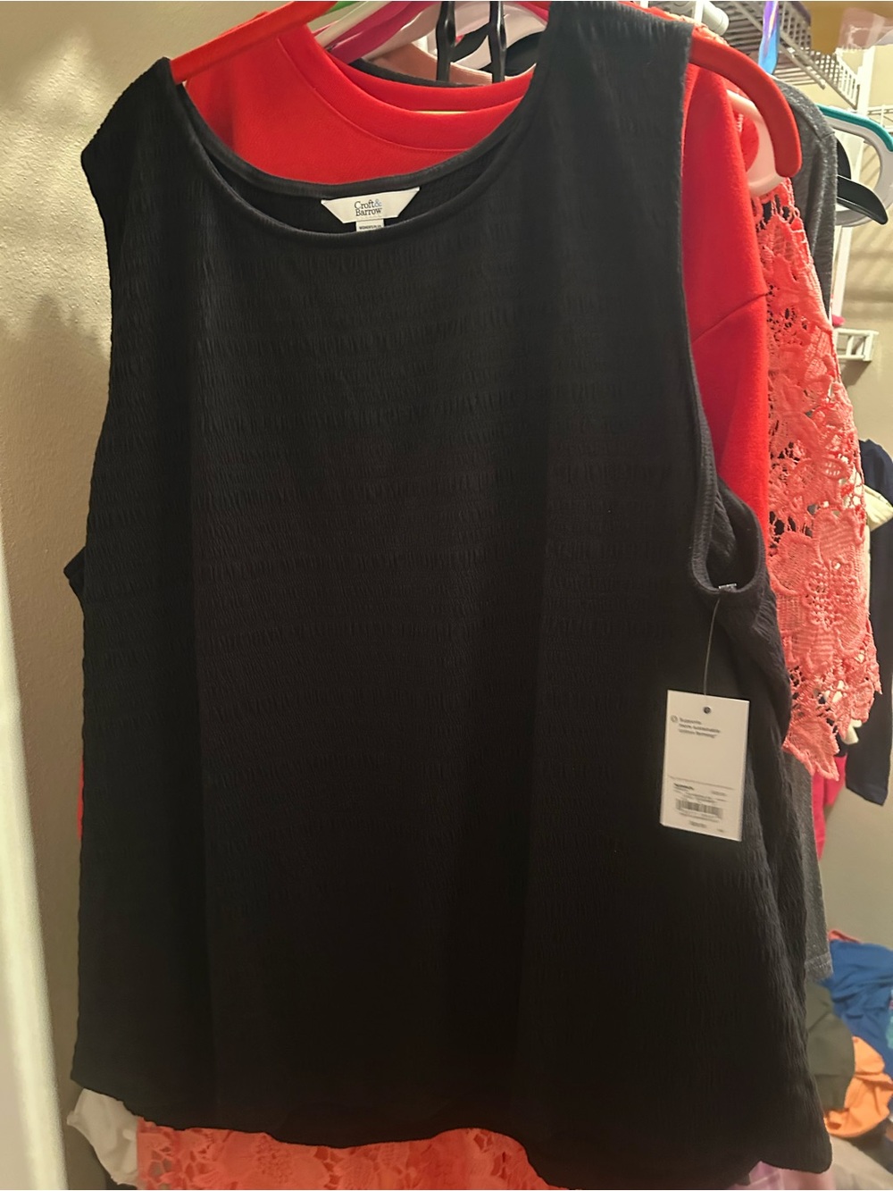 croft & barrow Black Textured Sleeveless Tank